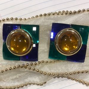 Comfy clip ons with lots of sparkle!